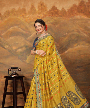 Hyati Cotton Saree with Resham Jacquard